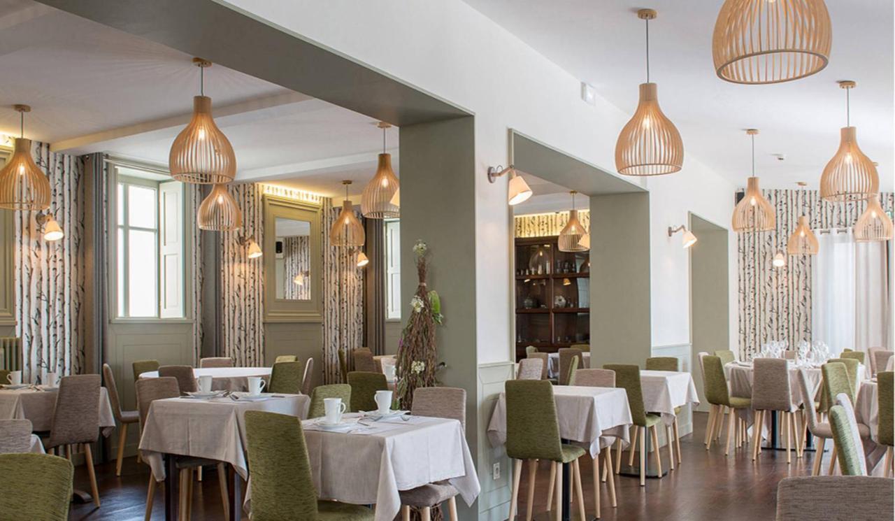 Logis Hotel Tante Yvonne & Son Restaurant Semi-Gastronomique - Lyon Nord Quincieux Ngoại thất bức ảnh