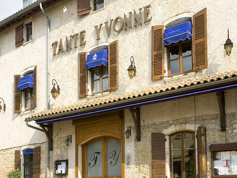 Logis Hotel Tante Yvonne & Son Restaurant Semi-Gastronomique - Lyon Nord Quincieux Ngoại thất bức ảnh